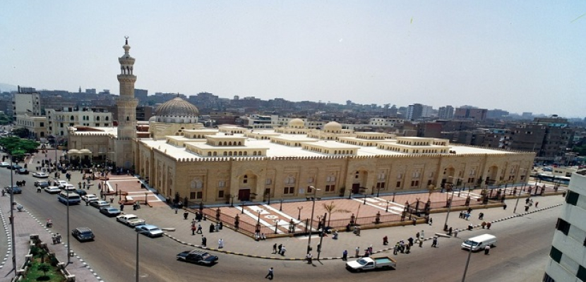 وزير الأوقاف يعلن افتتاح مسجد السيدة زينب اليوم الجمعة