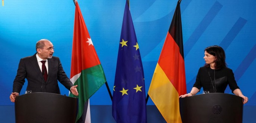 وزيرة خارجية ألمانيا: هجوم إيران يضع المنطقة على حافة الهاوية ويزعزع السلام بالشرق الأوسط