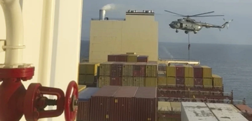 الحرس الثوري الإيراني يعلن الاستيلاء على سفينة مرتبطة بإسرائيل في مضيق هرمز