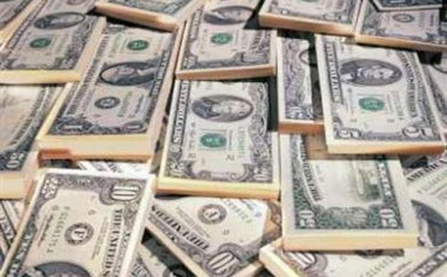 صحيفة روسية: موسكو تسعى لإستعادة أموالها المهربة