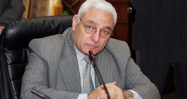 رئيس جامعة الأزهر:من يتخيل أنه بعيد عن المحاسبة فهو واهم