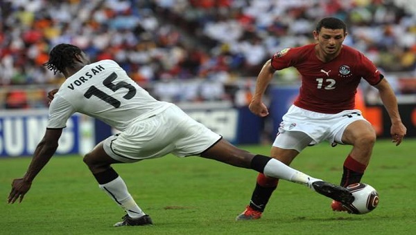 منتخب مصر يتغلب على غانا 2-1 ويخسر التأهل للمونديال