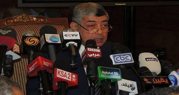 الداخلية تدعو طلاب الجامعات لعدم الانسياق وراء المؤامرات ضد الوطن