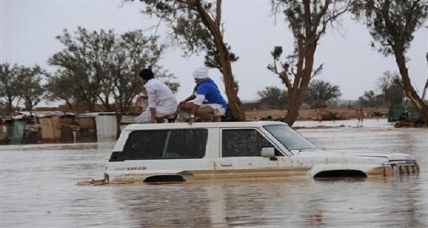 سيول في العاصمة السعودية وتعليق للدراسة