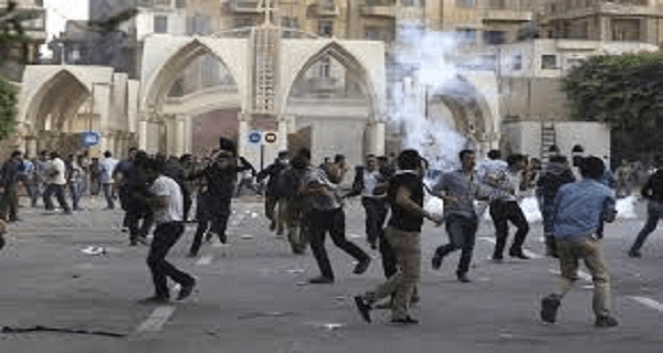 القبض على 35 من الأقباط والمسلمين على خلفية الأحداث الطائفية بالمنيا