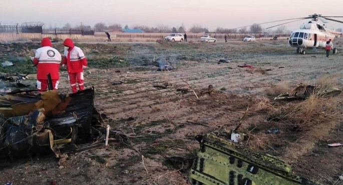 تحطم طائرة أوكرانية تقل 180 راكباً بعد إقلاعها من طهران