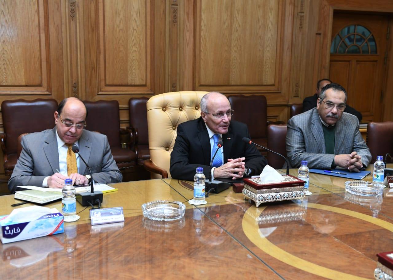 بالصور.. العصار يبحث سبل التعاون مع محافظ الدقهلية لتنفيذ مشروعات تخدم المواطنين