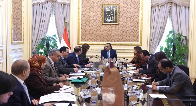 بالصور.. مدبولي يستعرض الملامح الرئيسية للخطة الاستثمارية للعام المالي 2020-2021