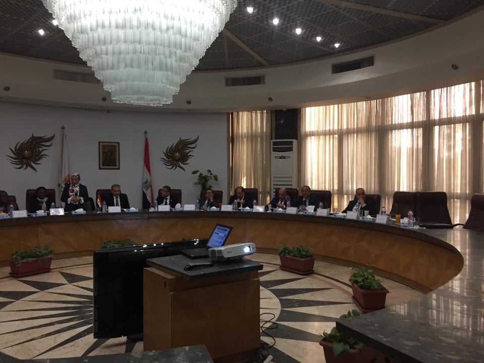 كينيا تستفيد من تجربة مصر لتطوير العشوائيات