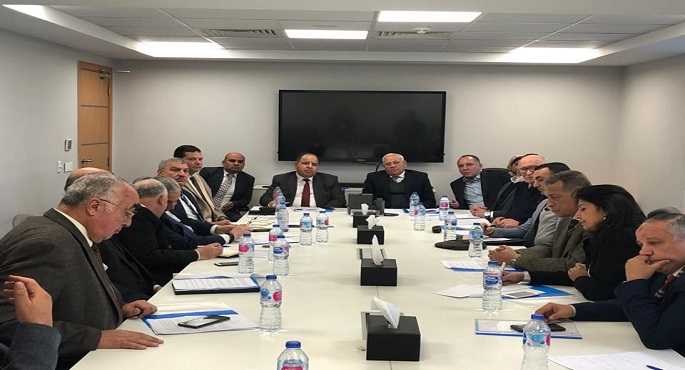 وزير المالية مع المستخلصين الجمركيين: النافذة الواحدة تخضع للتطوير المستمر