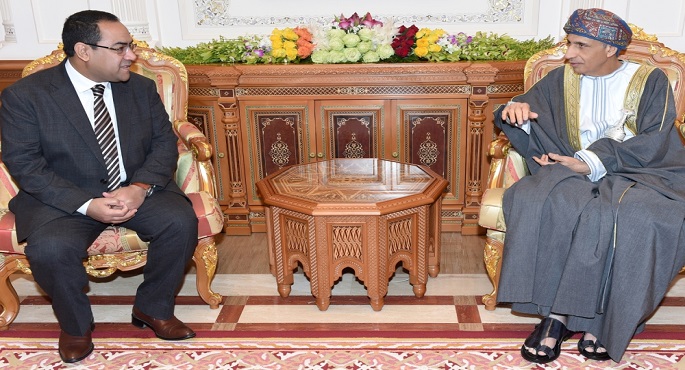 بالصور… نائب رئيس الوزراء العماني يشيد بالعلاقات العمانية المصرية