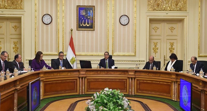 بالصور.. رئيس الوزراء يكلف “الاتصالات” بالانتهاء من إعداد قاعدة بيانات عن أصول الدولة المؤجرة