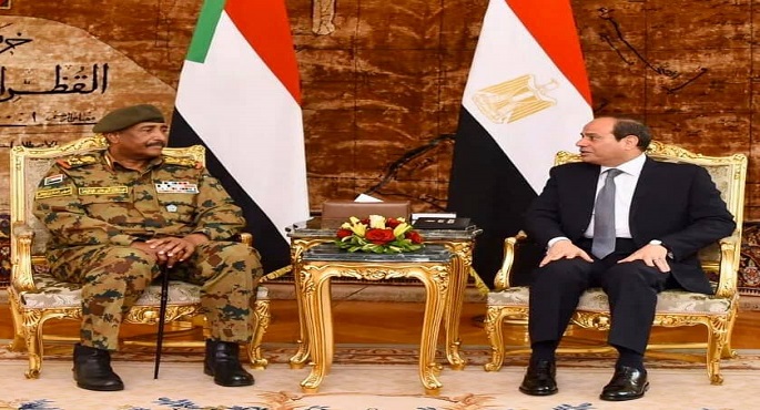الرئيس السيسي يتلقى اتصالا هاتفيا من  رئيس المجلس السيادي في السودان