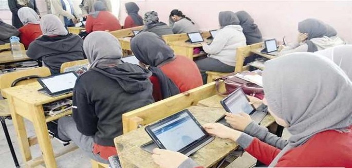 اليوم.. 600 ألف طالب بالصف الأول الثانوي يؤدون اختبار الأحياء إلكترونيًا