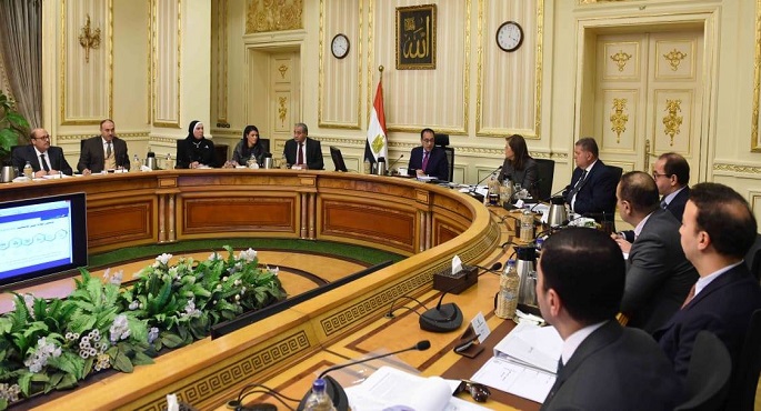 بالصور .. خلال اجتماع اللجنة الوزارية الاقتصادية .. مدبولى يؤكد : الحكومة تضع ملف الاستثمار على أجندة اهتماماتها
