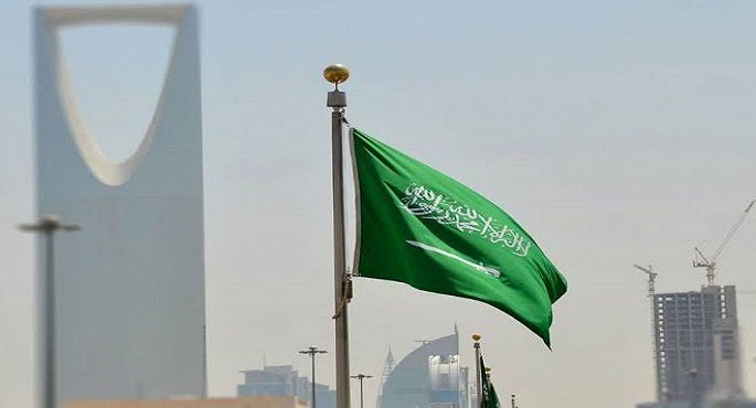 صحيفة مال السعودية: قرار وشيك بإلغاء نهائي لنظام الكفالة في السعودية
