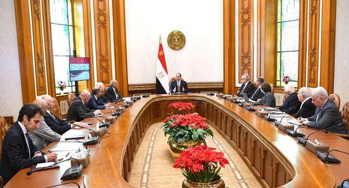 بالصور .. الرئيس السيسى يطلع على افكار المجلس الاستشارى لكبار علماء وخبراء مصر للنهوض بالبحث العلمى