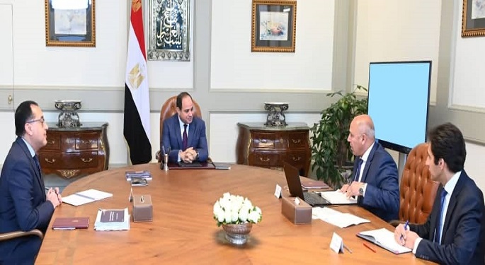 الرئيس السيسي يبحث الموقف التنفيذي لمشروعات النقل وتطوير السكك الحديدية