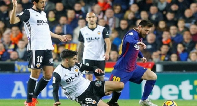 برشلونة يسقط في فخ الخسارة أمام فالنسيا 0-2 في الدوري الإسباني