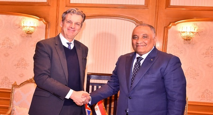 بالصور.. رئيس الرقابة الإدارية يستقبل سفير المملكة المتحدة لدى مصر