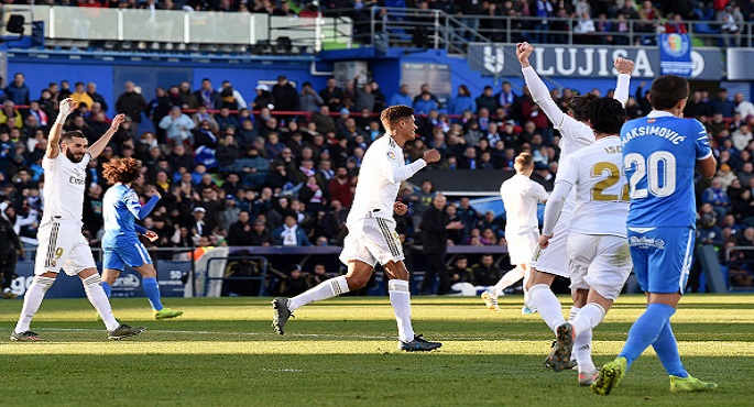 ريال مدريد يتصدر الدوري الاسباني مؤقتا بفوزه على خيتافي بثلاثية نظيفة