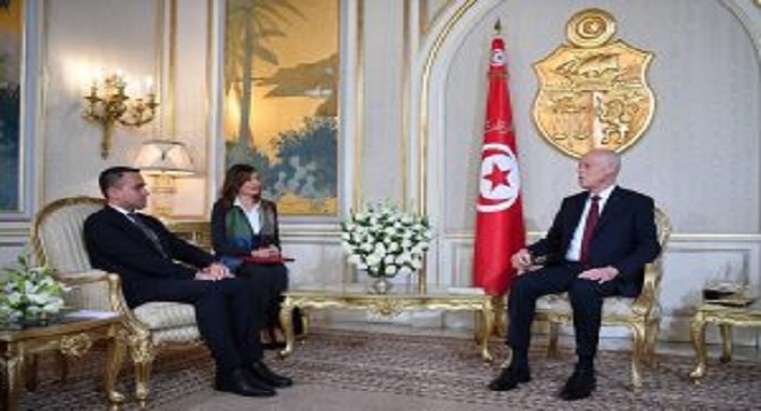 الرئيس التونسي يدعو إلى حل سريع للأزمة الليبية .. ويرحب بوقف إطلاق النار