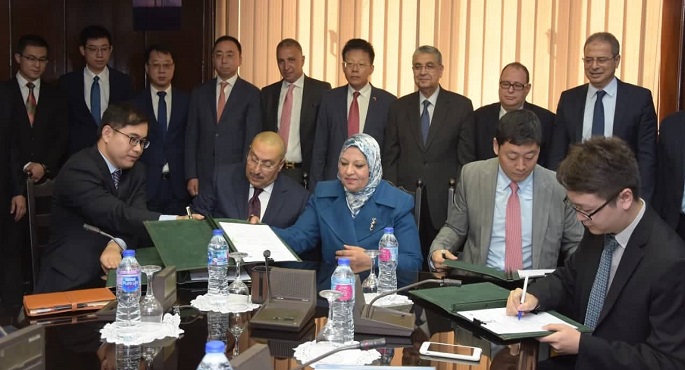 وزير الكهرباء: توقيع عقد مشروع تطوير التحكم الإقليمي للقاهرة الكبرى بتكلفة 1.2 مليار جنيه
