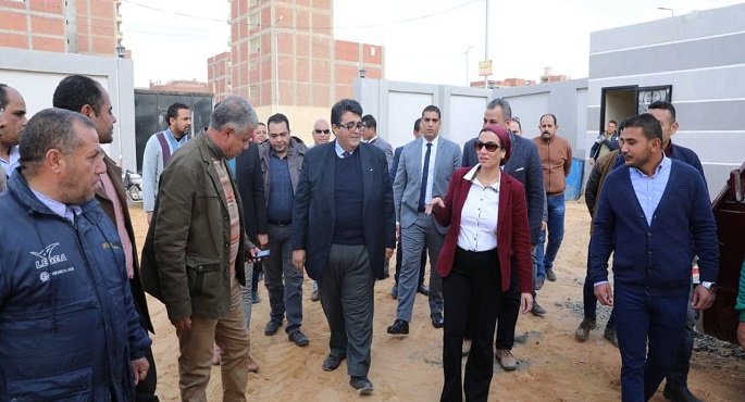 بالصور.. وزيرة البيئة تتفقد تحويل المقلب العشوائي بمنيا القمح لمحطة وسيطة لمنع التراكمات