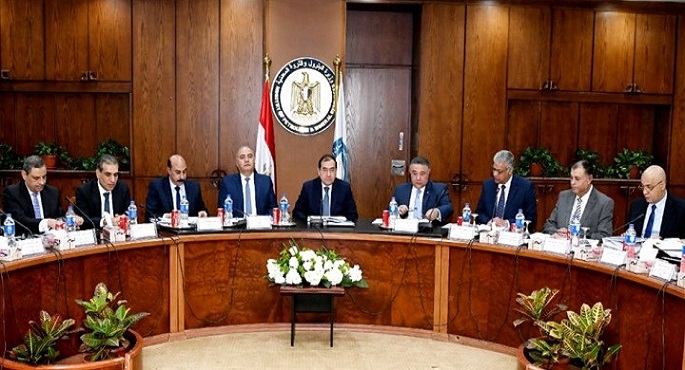 بالصور .. الملا: لدينا مناطق واعدة تمثل مصدراً جديداً لتنمية ثروة مصر البترولية