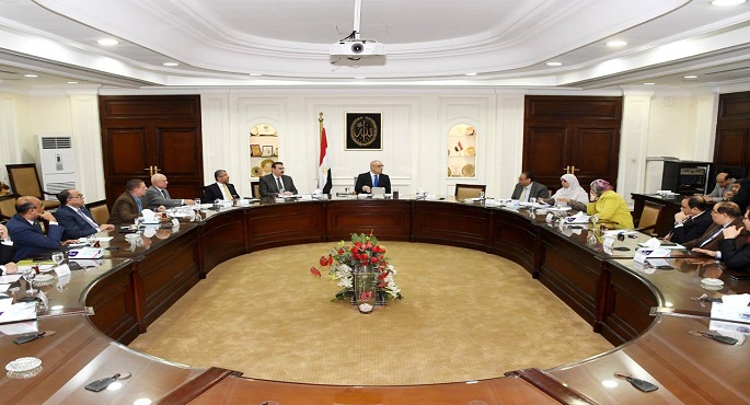 بالصور .. وزير الإسكان يناقش دور نقابة المهندسين فى تعديلات قانون التصالح فى بعض مخالفات البناء وتقنين أوضاعها