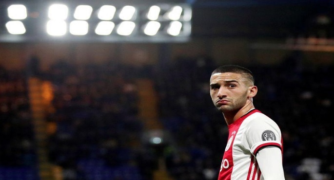 تشيلسي يتوصل لاتفاق لضم المغربي زياش لاعب أياكس أمستردام
