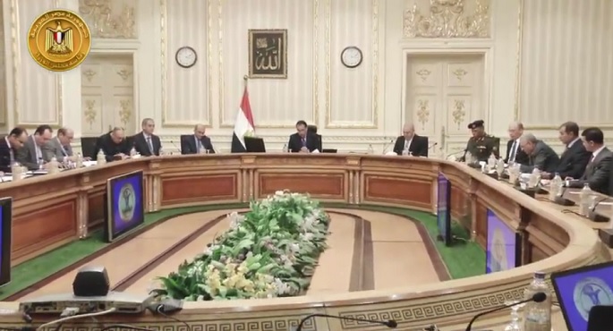 بالفيديو.. رئيس الوزراء يترأس اجتماعا للجنة الرئيسية لتقنين أوضاع الكنائس