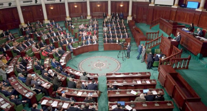 بعد مخاض عسير.. الحكومة التونسية الجديدة ترى النور