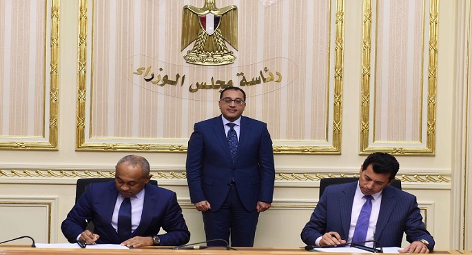 رئيس الوزراء يشهد اتفاقية تجديد استضافة مصر لمقر “الكاف” لمدة 10 سنوات
