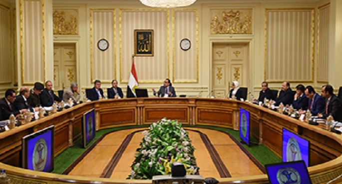 رئيس الوزراء يبحث إجراءات تفعيل الهيئة المصرية للشراء الموحد والإمداد والتموين الطبي