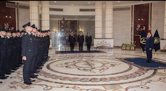 وزير الداخلية يشهد مراسم تخريج وحلف اليمين لطلبة الدفعة الإستثنائية “أطباء” بكلية الشرطة