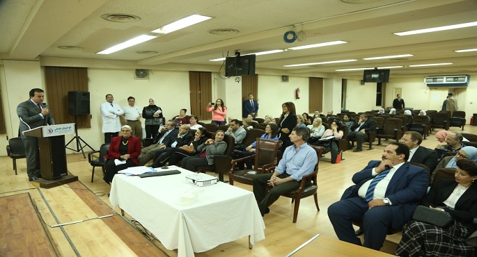 بالصور.. وزير التعليم العالي يلتقي وفد طبي أمريكي بمستشفى أبو الريش الجامعي للأطفال