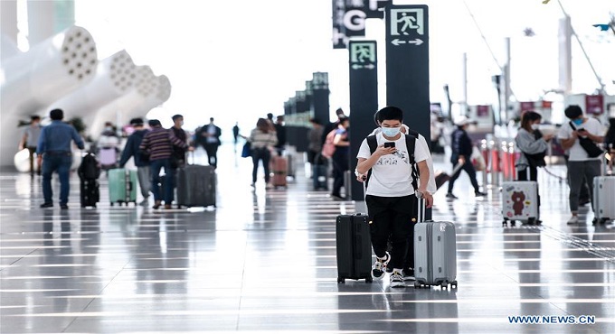الصين.. من بؤرة انتشر منها فيروس “كورونا” المرعب إلى ملاذ آمن هربا منه