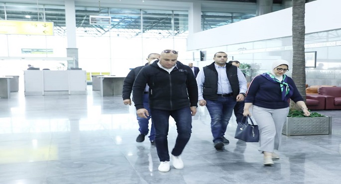 وزيرة الصحة تصل مطار القاهرة الدولي صباح اليوم عائدة من الصين