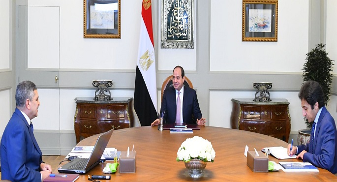 الرئيس السيسي يوجه بتعظيم موارد وقدرات هيئة قناة السويس