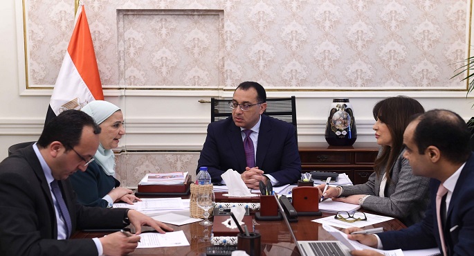 بالفيديو والصور.. مدبولي يُتابع موقف حجم الخسائر والتعويضات على مستوي المحافظات إثر موجة الطقس السيئ