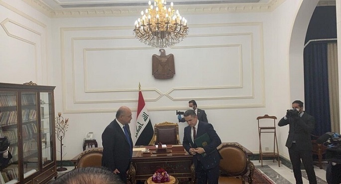 الرئيس العراقي يكلف عدنان الزرفي بتشكيل الحكومة الجديدة