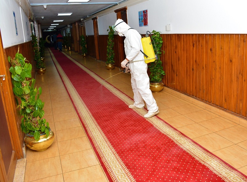 التنمية المحلية: تطهير ٥٤ ألف مبني وإغلاق 4 آلاف مركز تعليمي وإلغاء ١٤٤٩ سوقا بالمحافظات