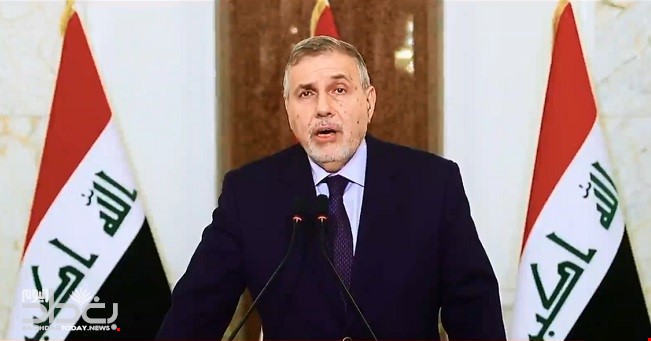 عشية انتهاء مهلة تشكيل الحكومة العراقية .. توفيق علاوى يعتذر عن المهمة ويدعو العراقيين لمواصلة التظاهر