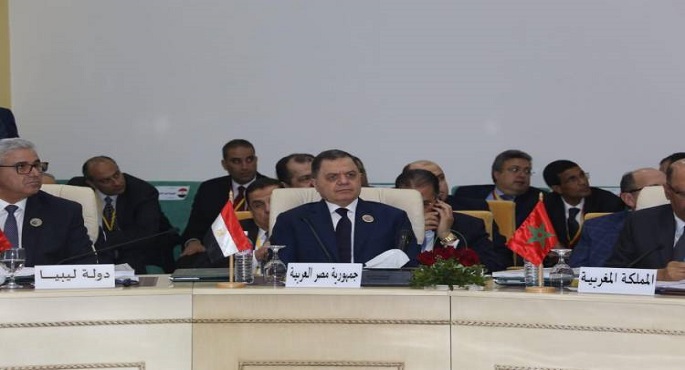 وزير الداخلية يؤكد على ضرورة تطوير السياسات الأمنية لمواكبة المتغيرات الإقليمية والدولية