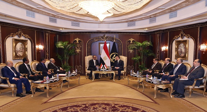 بالصور .. وزير الداخلية يبحث مع نظيره اليمني تعزيز التعاون الأمني