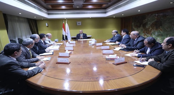 بالصور.. وزير النقل يوجه بسرعة إنهاء دراسة الكارت الذكي للمواصلات واستمرار إجراءات مواجهة كورونا