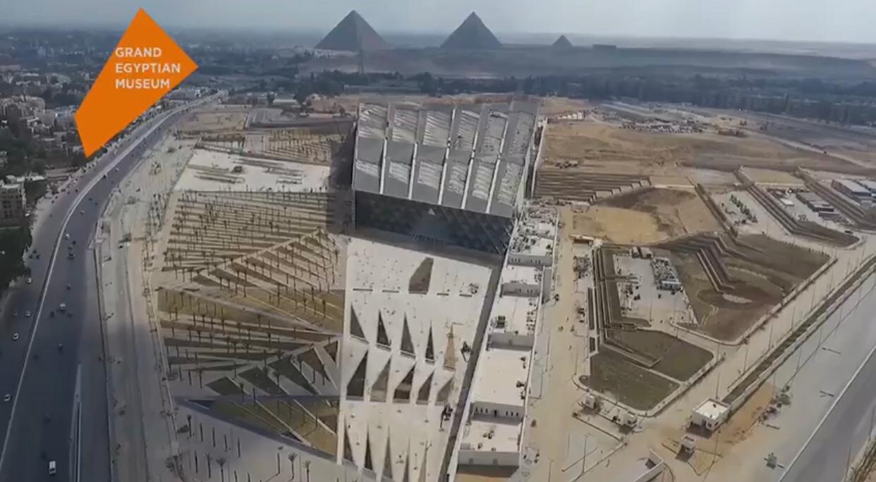 السياحة والآثار تنظم جولة افتراضية جديدة بالمتحف المصري الكبير