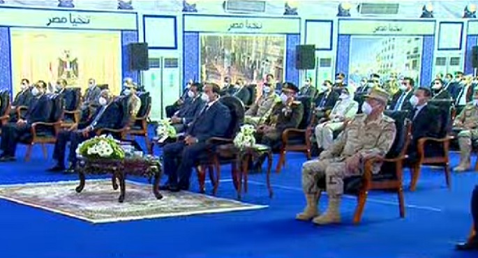 الرئيس السيسي يتفقد أطقم القوات المسلحة المخصصة لمكافحة انتشار فيروس كورونا