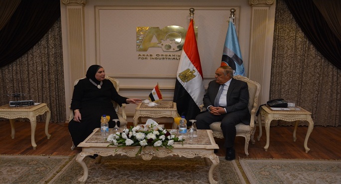 بالصور .. وزيرة التجارة والصناعة ورئيس العربية للتصنيع يبحثان تنفيذ خطة الدولة لتعميق التصنيع المحلي
